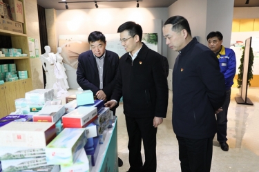 領導調(diào)研 | 平湖市委副書記、代市長周軍波一行蒞臨景興紙業(yè)調(diào)研交流