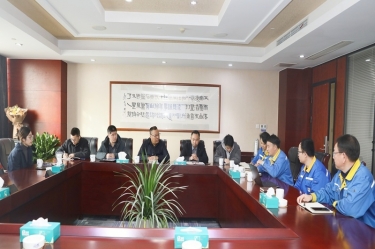 平湖市副市長(zhǎng)管立松一行蒞臨景興紙業(yè)慰問高端人才