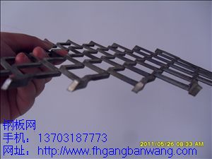 鋼板網(wǎng)與毛竹片在建筑腳手架應(yīng)用的優(yōu)缺點-01